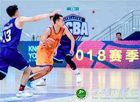 家长陪练时可以强调合作与尝试
